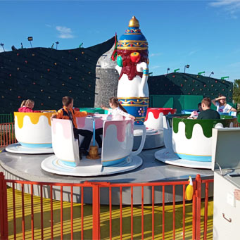Mga Attraction Cup para sa Amusement Park
