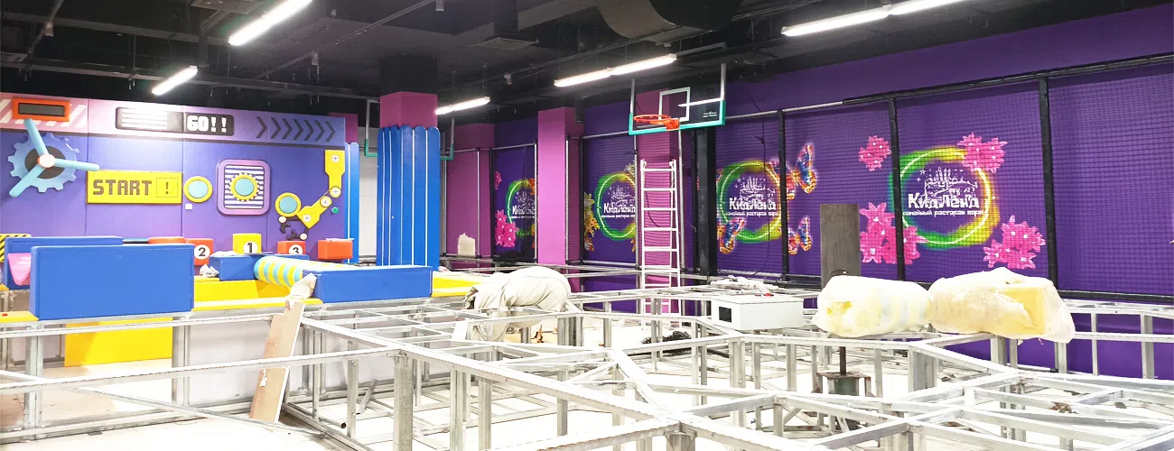 Монтаж крытого парка развлечений площадью 4000 м² в Тамбове