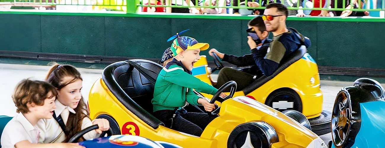 Бамперные машинки от Beston Rides: драйв, азарт и искренние улыбки!