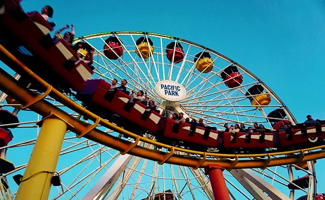 Колесо обозрения на солнечных батареях