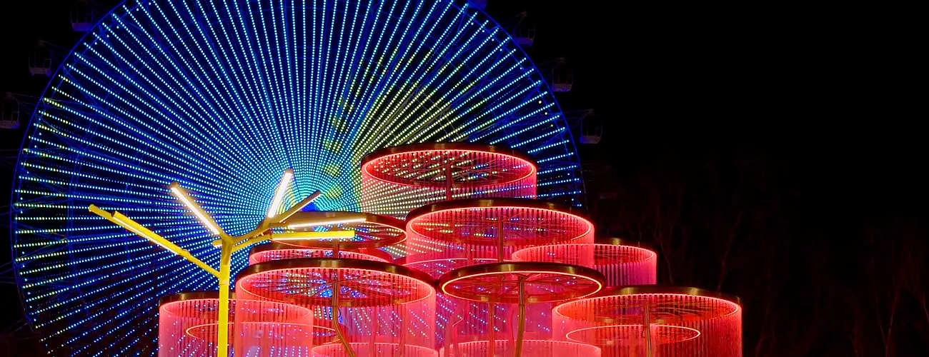 Beston Rides Колесо обозрения в парке Кызылорды: интеллектуальная система освещения как эффективное решение для создания прибыльной ночной достопримечательности.